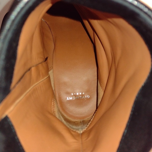 Givenchy Shark Tooth Lock Boots - Picture 5 of 16